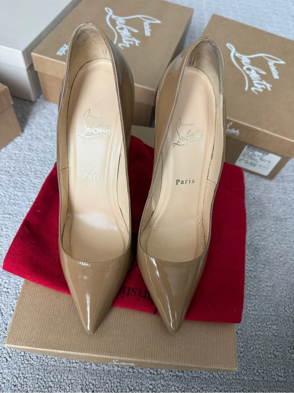 Christian Louboutin Nude Patent Pointed Toe Pumps - Taupe Patent